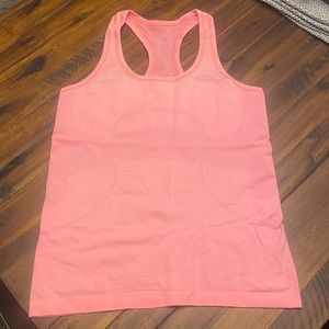 Swiftly tech tank size 8